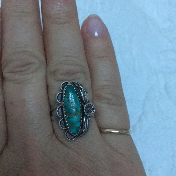 Native American Turquoise Ring - Picture 1 of 4